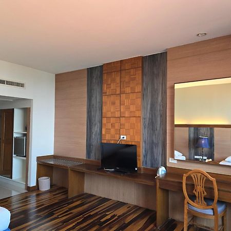 Chiang Mai Phucome Hotel Luaran gambar